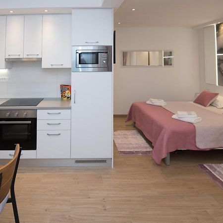 Luxury Studio Apartment Honeymoon Сплит Экстерьер фото