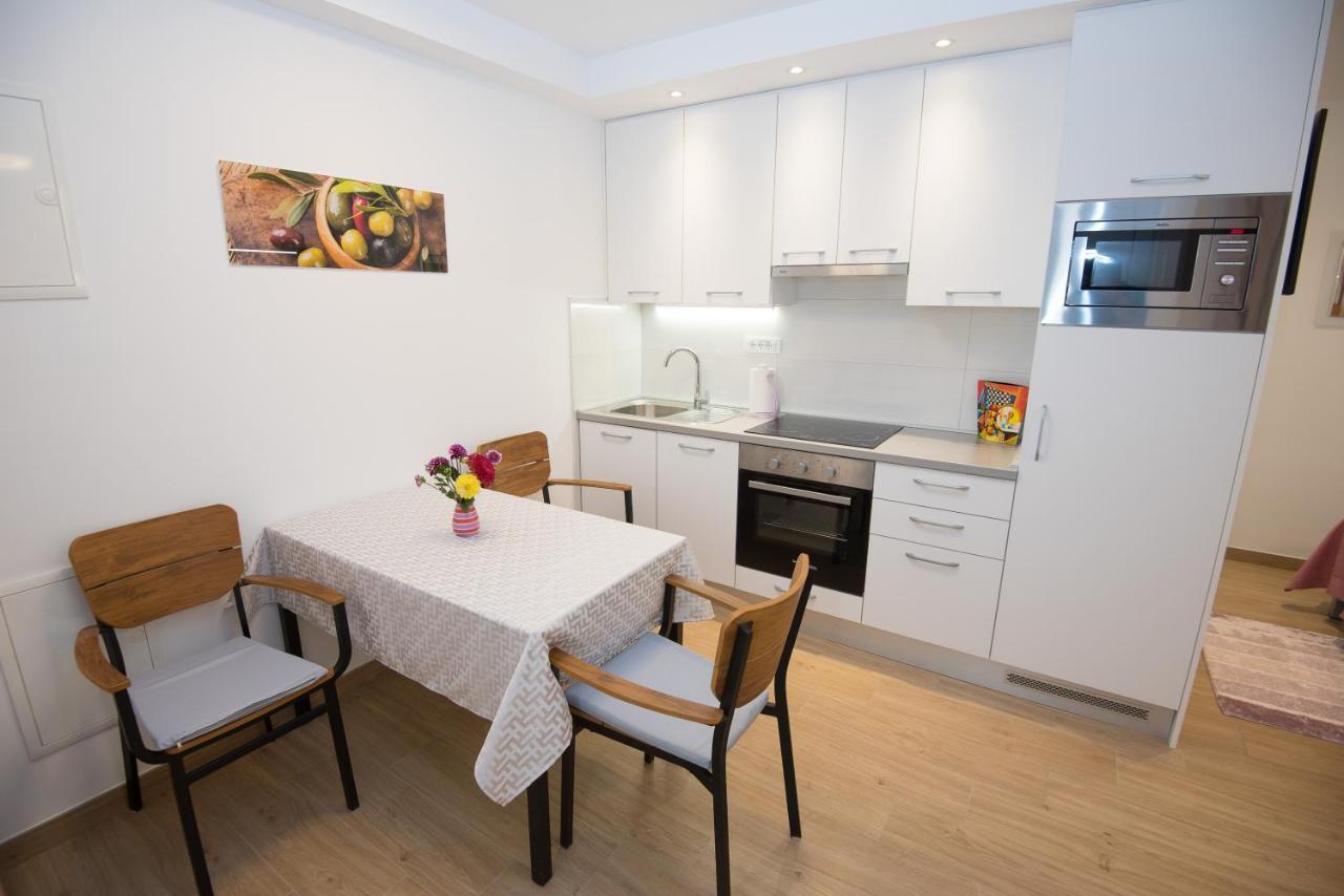 Luxury Studio Apartment Honeymoon Сплит Экстерьер фото