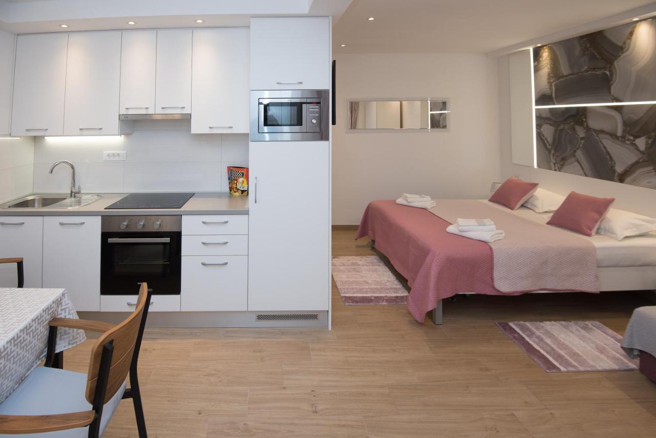 Luxury Studio Apartment Honeymoon Сплит Экстерьер фото